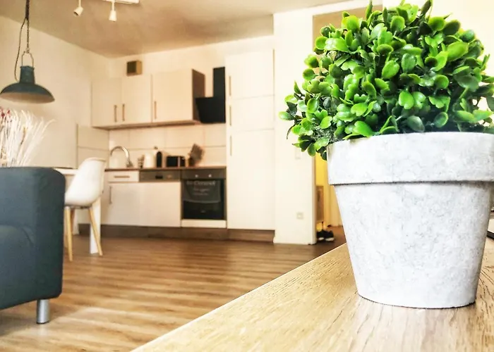 Gemuetliches Apartment Mit Balkon Und Tiefgaragenstellplatz